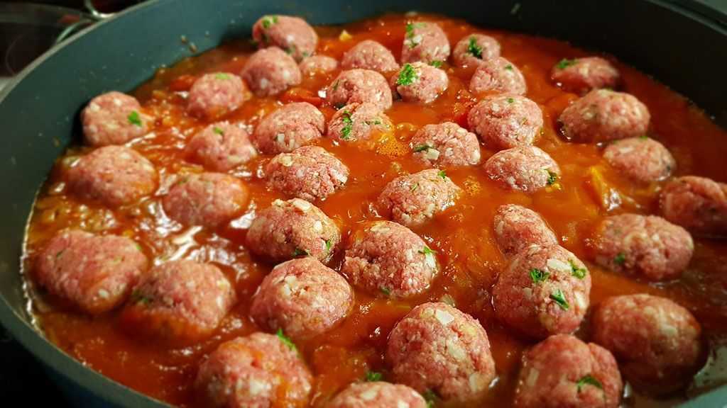 Combien de temps faut-il pour que la viande hachée se dégrade - comment la cuire ?