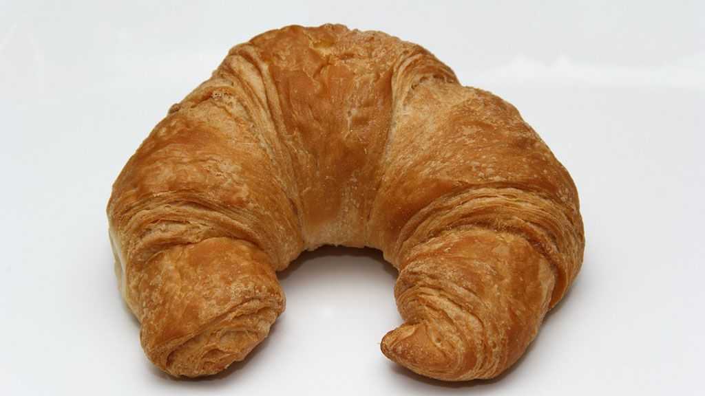 Les pâtisseries industrielles et de nombreux aliments ultra-transformés sont une source de graisses trans.