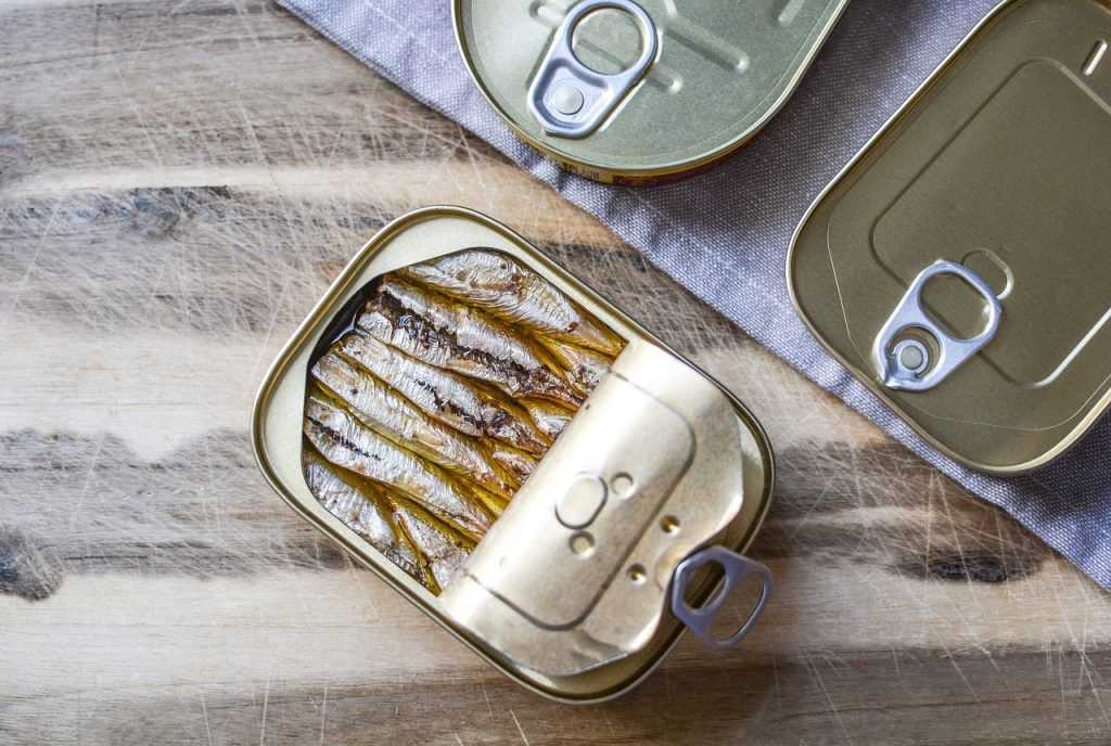L'importanza di assumere omega-3 mangiando pesce grasso