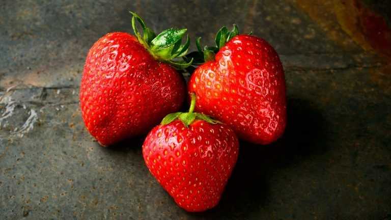 Alerta alimentaria: detectan hepatitis A en fresas procedentes de Marruecos
